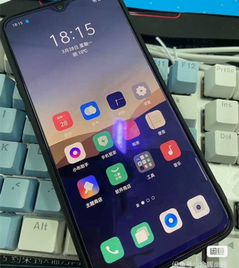 OPPOR17全面屏原装,指纹识别和人脸都...