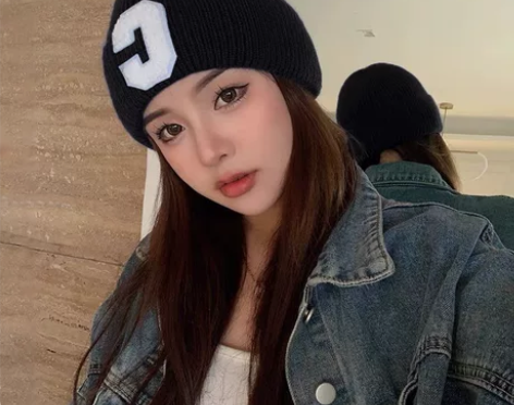 C字母毛线帽羊羔毛鸭舌帽贝雷帽 毛线帽25...