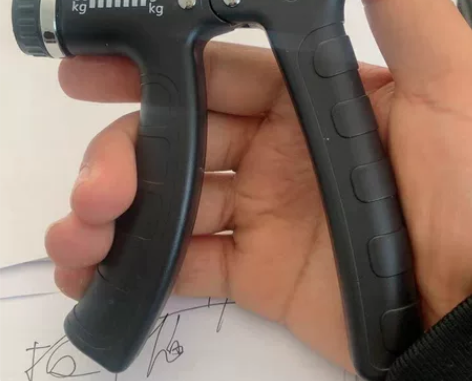 握力器训练器健身减压可调节 仓库升级，清理...