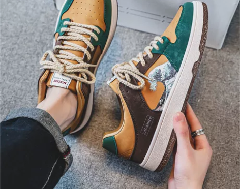 鞋子男款板鞋男学生潮流百搭小众男鞋冬季款秋...