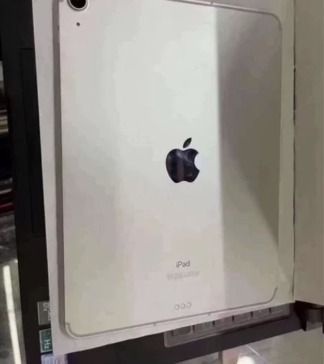 出个iPad air4 WiFi+4g ...