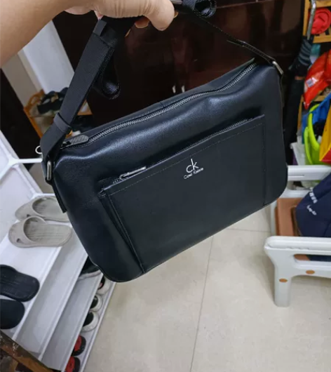 单肩包 男 黑色 上班族 商务族 做工好 ...