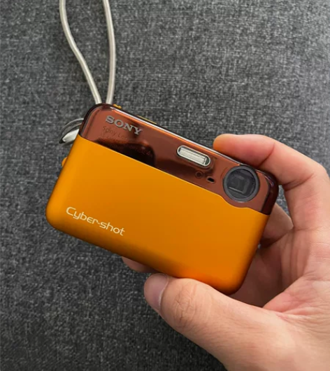 Sony/索尼 DSC-J10数码卡片照相...