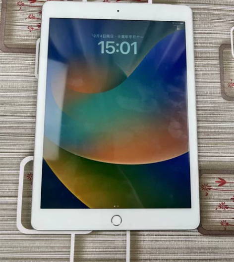 iPad（2020）插卡wife128g不...
