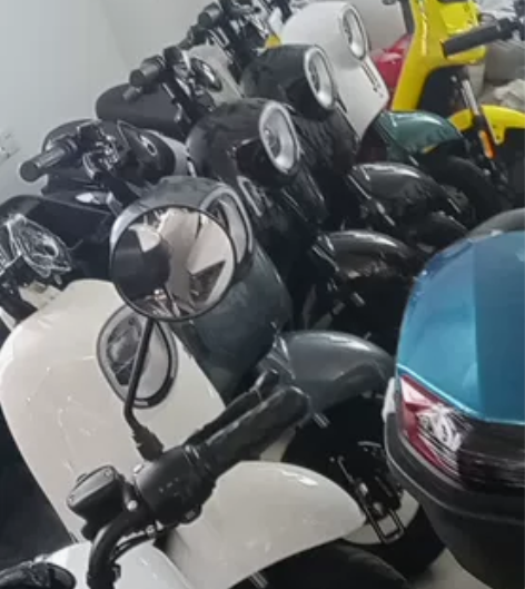 五羊电动车72伏20安碟刹，护杠尾箱包上牌...