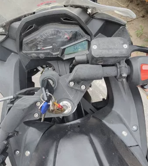 国产r3，宝雕200单杠的发动机，一手户，...