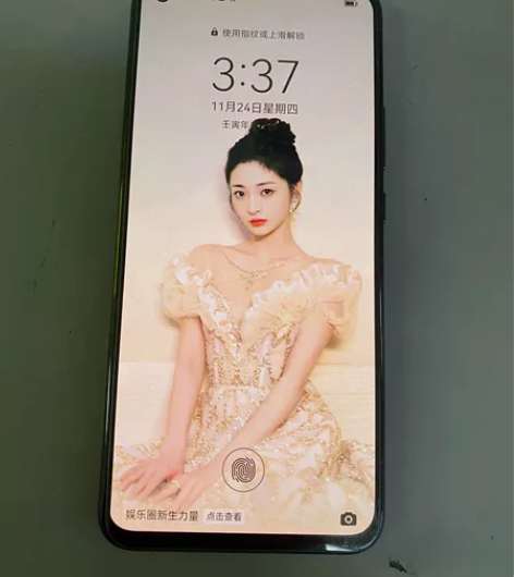 5G手机华为nova7，8+128G，64...
