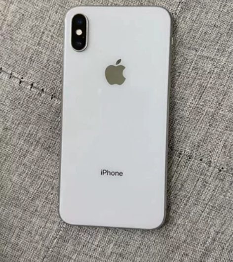 iPhone X 256 感兴趣的话点“我...