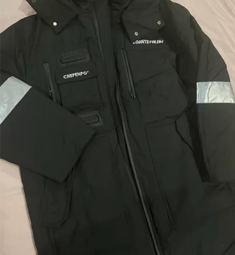 冬季男士保命 长大 羽绒服 感兴趣的话点“...