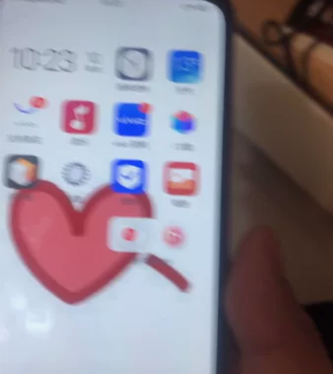 vivo，内存128g，换手机了。出掉。6...