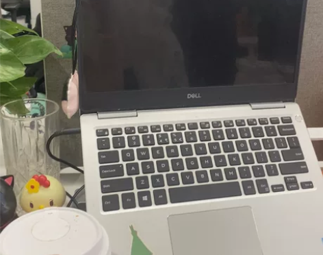 戴尔灵越7370 自用款电脑 感兴趣的话点...