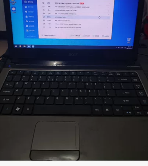 出一台闲置笔记本,配置如下: CPU:英特...