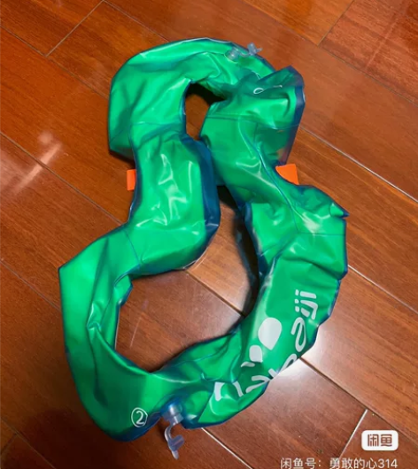 迪卡侬游泳圈腋下圈加厚充气游泳装备成人游泳...