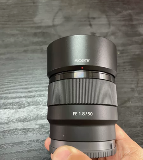 索尼50/1.8 全副镜头 橙色98新 实...