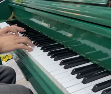 学校做不走了 处理一台颜值超高的原装韩国三...