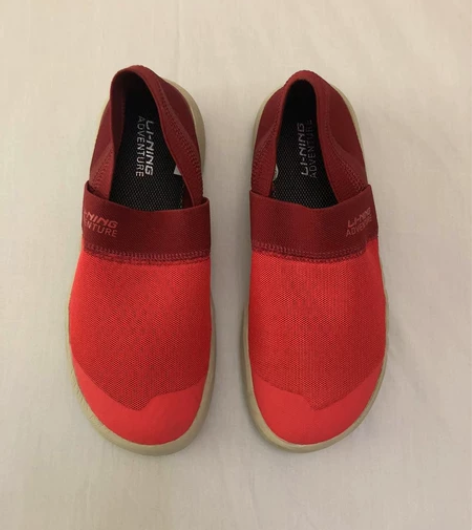 全新！李宁女撞色一脚蹬运动休闲鞋！36码，...