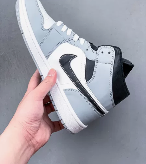 耐克Nike二层真标乔丹一代中帮，休闲运动...