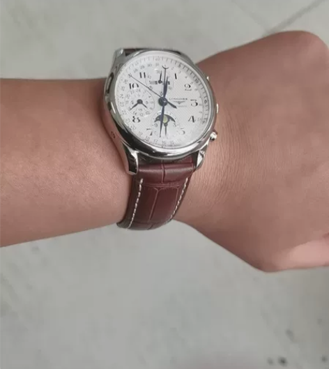 高仿浪琴日月星辰手表 感兴趣的话点“我想要...