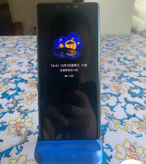 华为mate30pro 4g版。 8128...