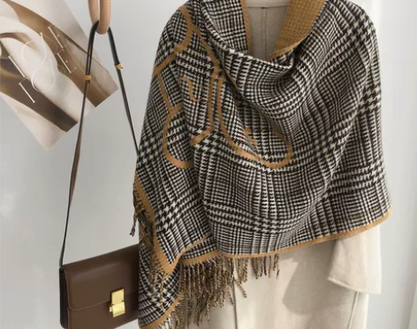 学院风小熊千鸟格仿羊绒冬季围脖