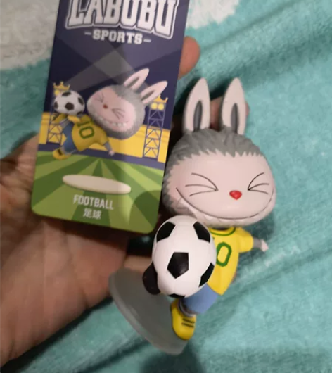 labubu足球 冰壶 守门员 冰壶未拆袋...