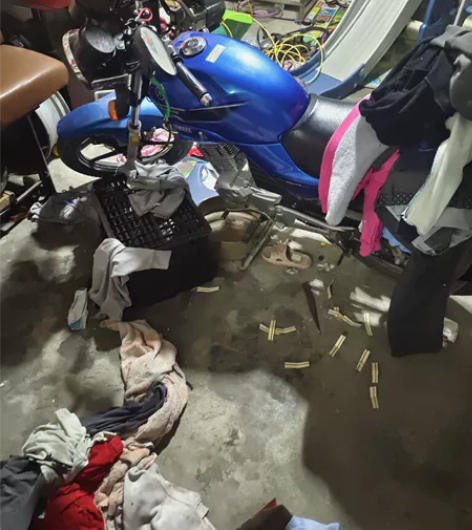 出一辆雅马哈国三天剑摩托车，没怎么骑。跑了...