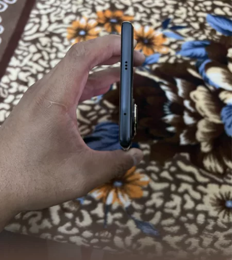 华为hi nova10   5G版本黑色，...