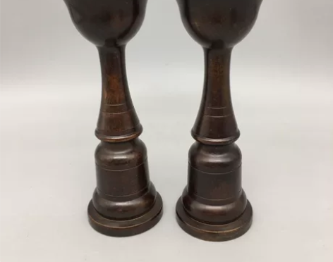 古玩铜器收藏，高蜡台一对，工艺精湛 ，包浆...