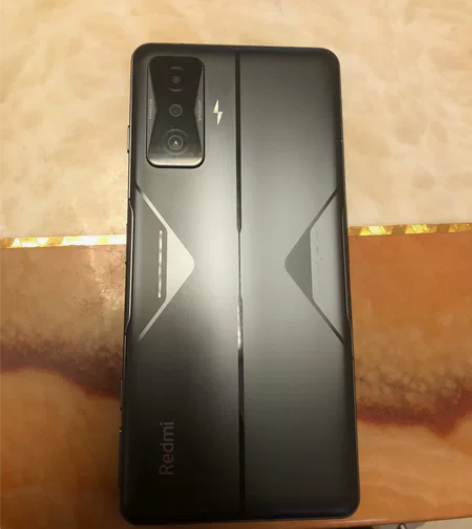 出售红米k50电竞版手机一台 全新骁龙8处...