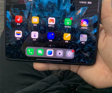 出个成色9.9的OPPO find N 1...
