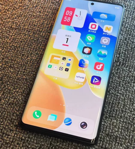 ViVO X80 8+256g大内存黑色刚...