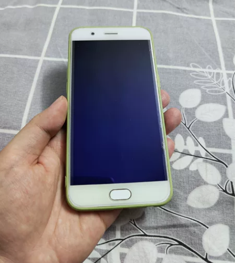 oppo r11，4+64g，指纹灵敏，无...