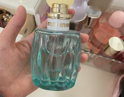 miumiu香水100ml 自用过几次 买...