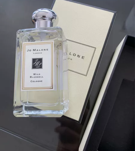 最近刚好搬家，[捂脸哭]自用祖马龙香水10...