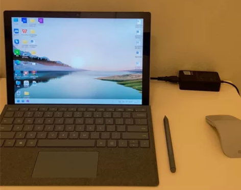 ??微软Surface Pro 7 亮铂金...