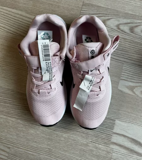 耐克 女士 女孩运动鞋 35.5码 22....