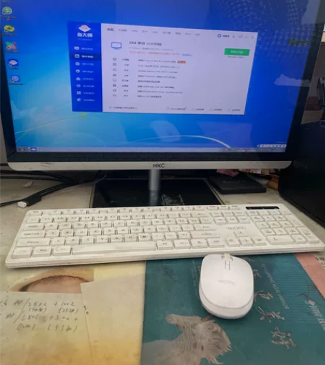 个人闲置电脑，一套整机显示器，无线键盘鼠标...