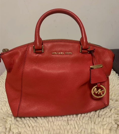 MK手提包，包邮，闲置转让，边角轻微磨损，...