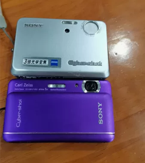 索尼相机两台DSC-T3，TX66，都能开...