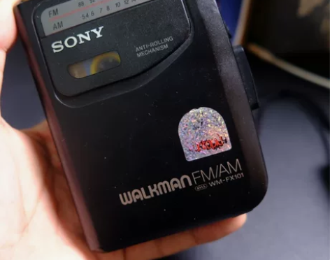 品牌	SONY/索尼 产地	东南亚	功能完...