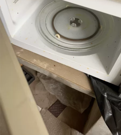 格兰仕微波炉 早就要卖了 一直没挂上闲鱼 ...