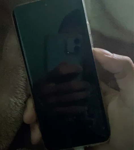 魅族18s顶配 后壳烂了介意勿拍 感兴趣的...