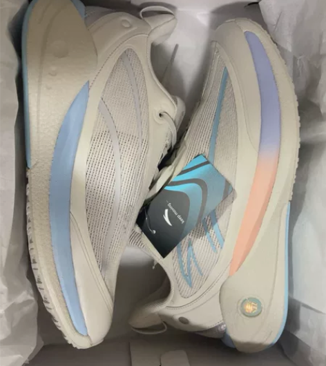 安踏C37 3丨氮科技软底跑步鞋男女202...