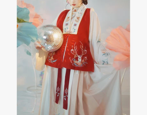 耀春林间鹿汉服女正品原创中国风明制比甲拜年...