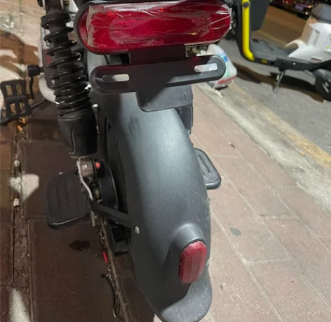 9成,48v台铃电动车换了后减震,带充电器...