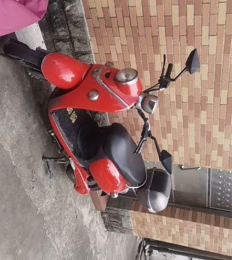 60v台铃电动车,空车,不带电池不是国标不...