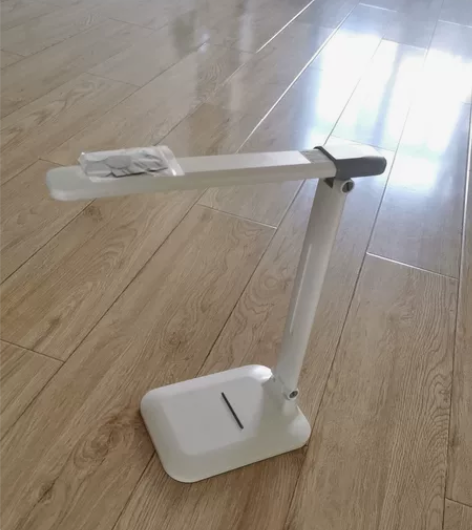 全新台灯，阅读台灯护眼学习书桌大学生充电宿...