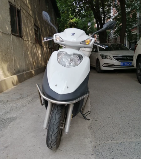豪爵新悦星125踏板摩托车，京B公户不需要...