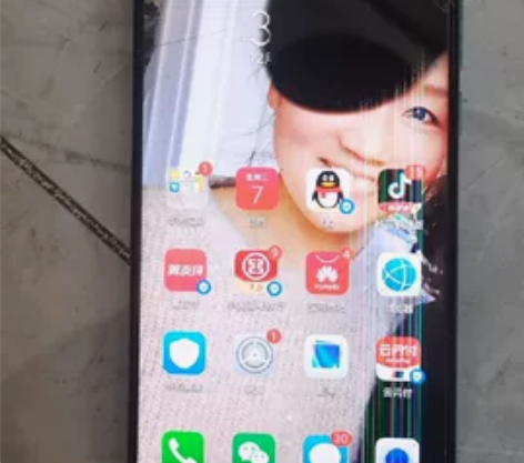 华为nova4.手机屏幕摔碎了了。128G...