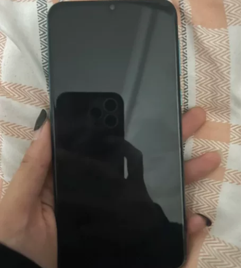 换手机啦,出华为nova5 绿色,内存是8...